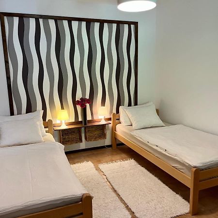 Apartmani Zora Cres Exterior foto